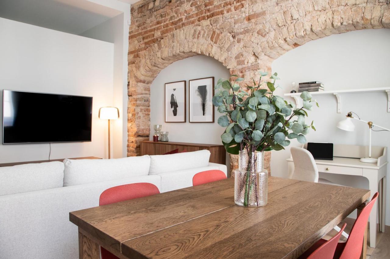 #stayhere - Brand New Authentic Pilies - Heart Of Old Town